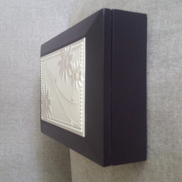 NIB - Dark Brown Jewellery Box, 7"x5" - Picture 3 of 11